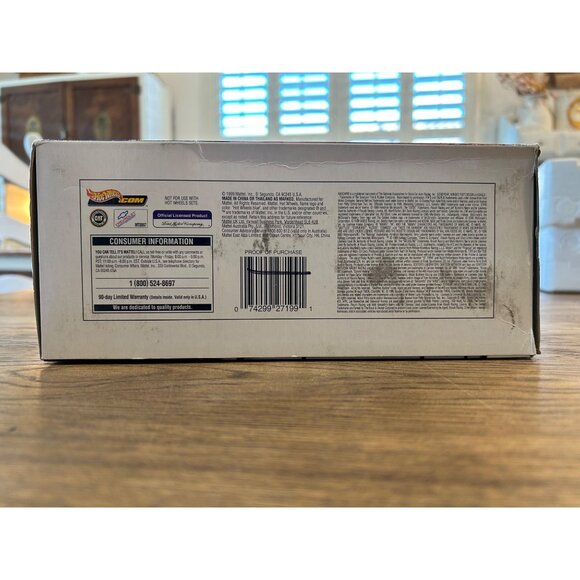 Hot Wheels Racing 2000 Scott Pruett #32 Tide NASCAR Diecast Car 1:24 Scale - Picture 9 of 12